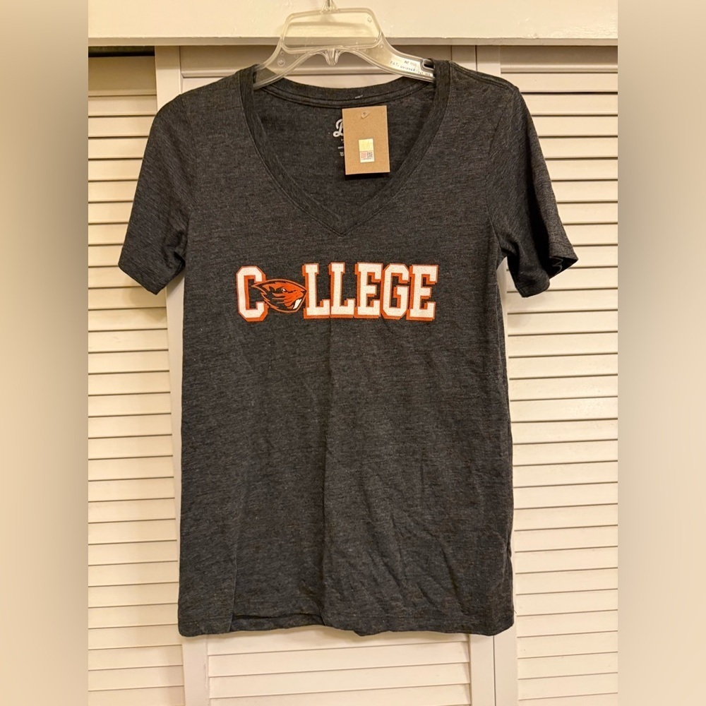 Gray Oregon State Beavers College Graphic T-Shirt Sz Small New with Tags OSU